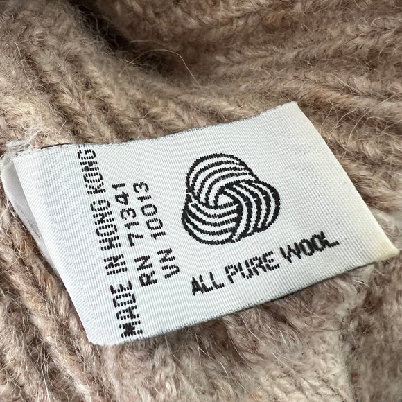 Vintage 100% Wool Cable Knit Turtleneck Oversized Sweater Preppy Fisherman Camel - Picture 4 of 7